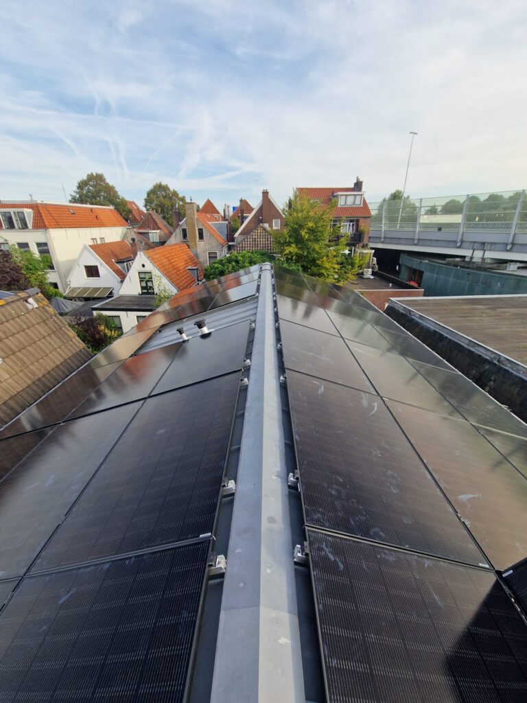 zonnepanelen-installeren-in-voorburg